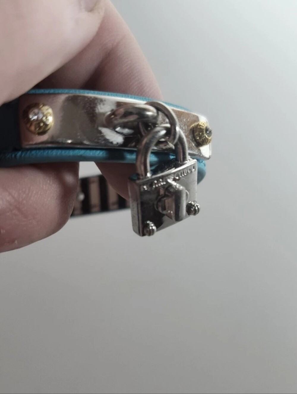Henri Bendel Vintage Silver Tone Leather Lock Logo Bracelet Turquoise Blue - Picture 3 of 16